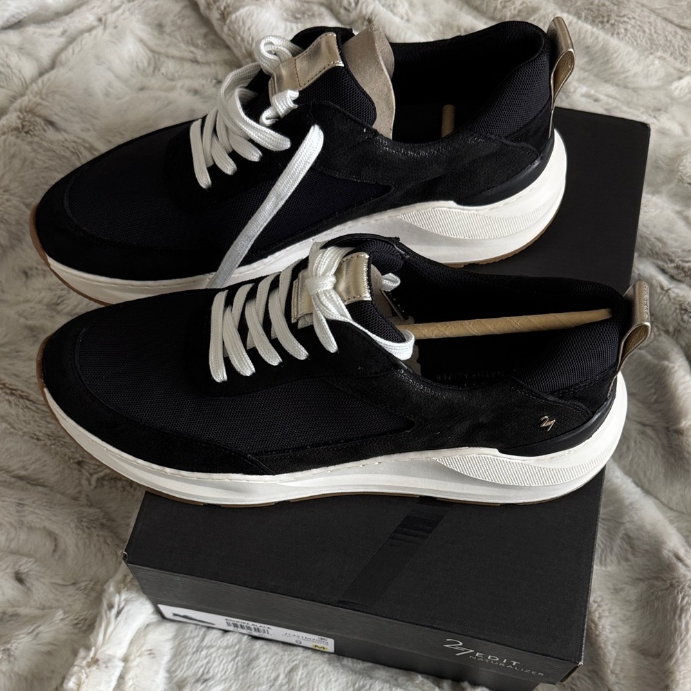 Naturalizer Black and White Women's Sneakers